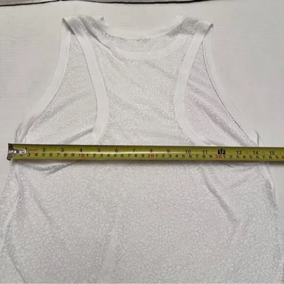 Lululemon  ^* Timeless Classic Tank Polar Shift Veil White. EUC - Picture 4 of 11